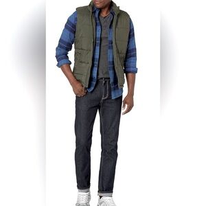NWT Amazon Essentials Water Resistant Puffer Vest in Olive Green, Size Small